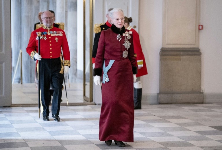 Dänische Königin Margrethe II. unterzieht sich größerer Operation ...