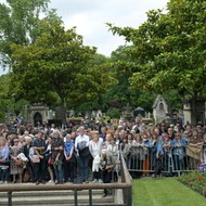 Weggefährten und Fans nehmen Abschied von französischer Sängerin Françoise Hardy