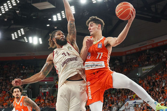 Matchball vertan: ratiopharm ulm verliert in Neu-Ulm das 4. Finalspiel gegen FC Bayern Basketball – Entscheidung in München