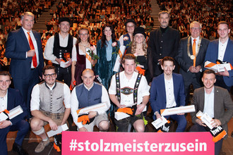 700 neue Meisterinnen und Meister in Schwaben
