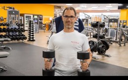 TRENDYone Fitness presents: „Auf der Hantelbank“ mit Swen Schulmeyer vom Autohaus Reisacher